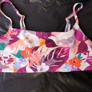 Athleta Floral Design Sports Bra Sz XS ISO